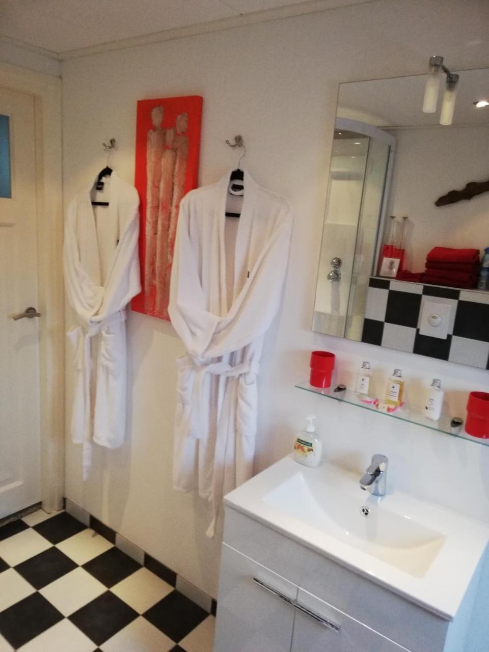 Birdaard Rest En Romte B&B 외부 사진